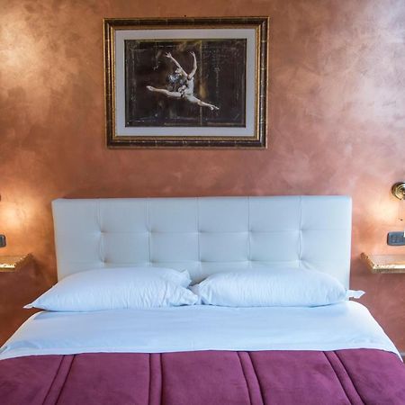 Apartament Casa Navona Rzym Zewnętrze zdjęcie